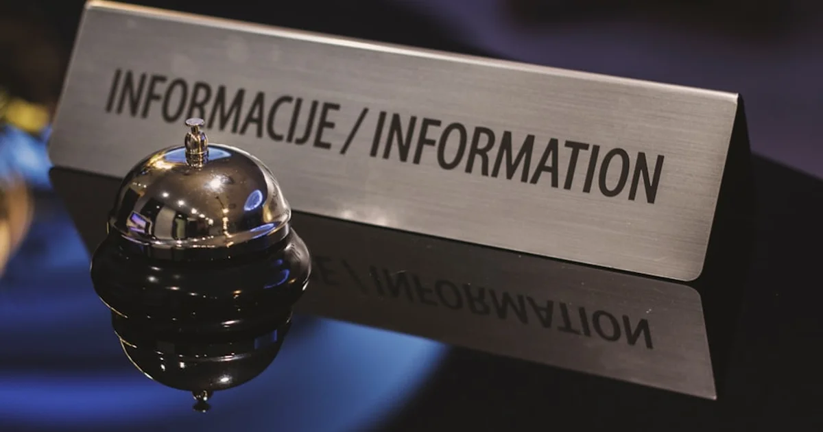 ثورة في هندسة البروتينات: كيف نستخدم الضوء لتطوير أدوات بيولوجية ذكية